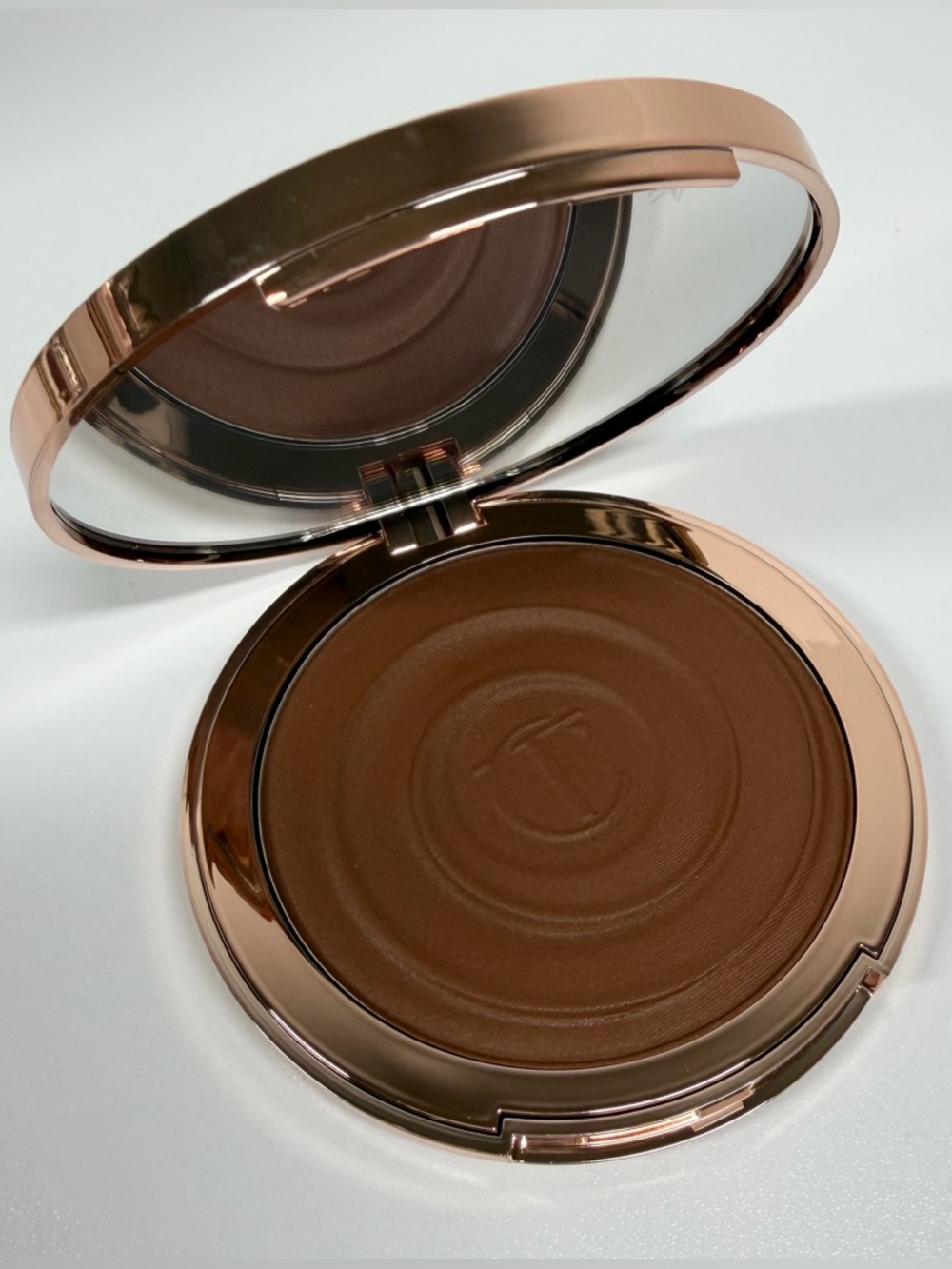 Charlotte Tilbury Beautiful Skin Sun Kissed Glow Cream Bronzer Shade 3 Tan